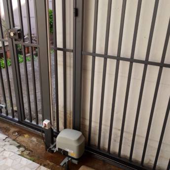 Comprar o produto de Motores e Travas Elétricas em São Paulo – Segurança e Praticidade em Serralherias - Estruturas em São Paulo, SP por Solutudo