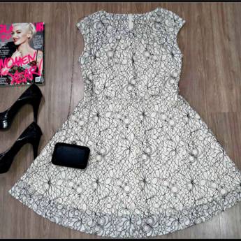 Comprar o produto de Vestido curto branco em renda em Vestidos Casuais em Avaré, SP por Solutudo