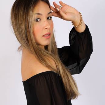 Comprar o produto de Julia Lopes Souza em Adultos +18 em Jundiaí, SP por Solutudo