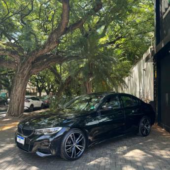 Comprar o produto de BMW 320i M Sport 2.0 184cv em Lojas de Carros em Foz do Iguaçu, PR por Solutudo