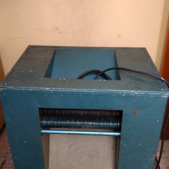 Comprar o produto de Locação / aluguel de máquinas fragmentadoras de papel - WSG Brasil  em Locação e Comércio de Máquinas em São Paulo, SP por Solutudo