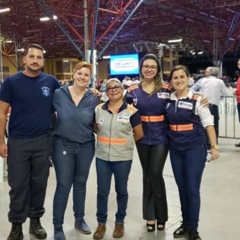 Comprar o produto de Formação de Brigada de Incêndio em Treinamentos e Palestras em Foz do Iguaçu, PR por Solutudo