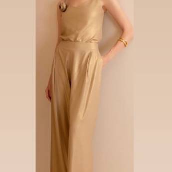 Comprar o produto de Conjunto calça em A Classificar em Jundiaí, SP por Solutudo