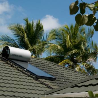 Comprar o produto de Aquecedor Solar - Redesol Energia Solar em Aquecedores de Água em Itumbiara, GO por Solutudo