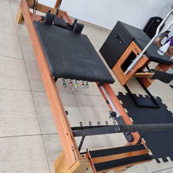 Comprar o produto de Aparelho Reformer para Pilates em Americana  em Nossos Serviços em Americana, SP por Solutudo