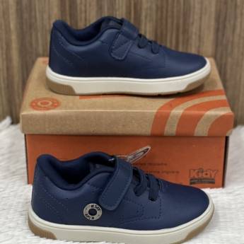Comprar o produto de Tênis masculino infantil Kidy em A Classificar em Uberlândia, MG por Solutudo
