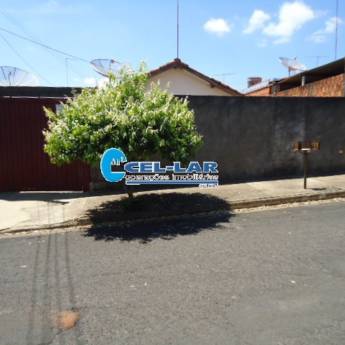 Comprar o produto de Casa Núcleo Habitacional José Regino em Venda - Casas em Bauru, SP por Solutudo