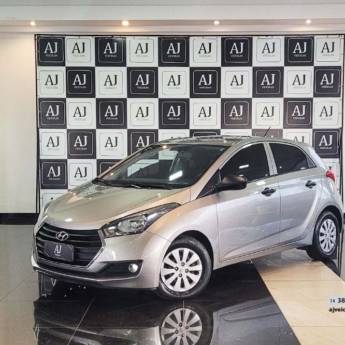 Comprar o produto de HYUNDAI HB 20 1.0 12V 4P FLEX COMFORT- 2017 em Carros em Botucatu, SP por Solutudo