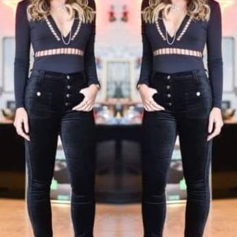 Comprar o produto de Calça Black de Sarja c/ Botões Frontal ( Semelhante a essa disponível no tamanho: 42) em Calças em Bauru, SP por Solutudo