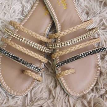 Comprar o produto de Rasteirinhas em Rasteiras em Assis, SP por Solutudo