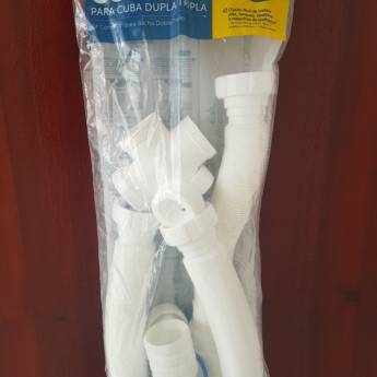 Comprar o produto de Sifao universal triplo blukit em Tubos e Conexões em Bauru, SP por Solutudo