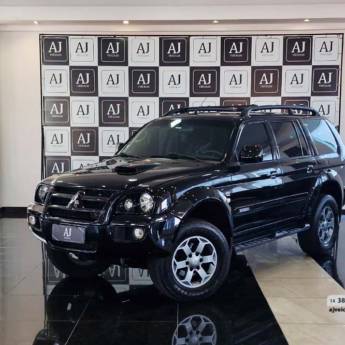 Comprar o produto de MITSUBISHI PAJERO SPORT 2.5 4P 4x4 HPE TURBO DIESEL INTERCOOLER AUTOMÁTICO- 2009/2010 em Carros em Botucatu, SP por Solutudo