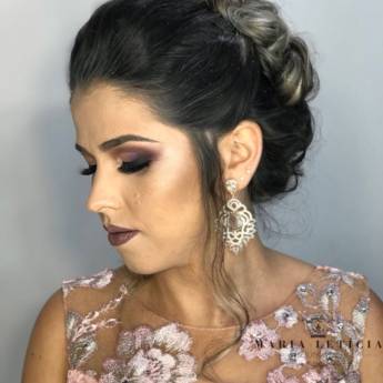 Comprar o produto de Penteados em Salões de Beleza em Mineiros, GO por Solutudo