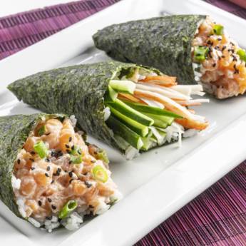 Comprar o produto de Temakis em Restaurantes Japoneses pela empresa Hioto Sushi em Americana, SP por Solutudo