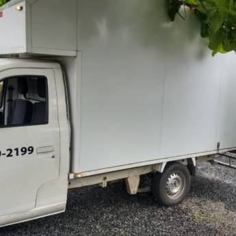 Comprar o produto de Frete Pequenos - Caminhão Baú 3m em Veículos e Transportes em Joinville, SC por Solutudo