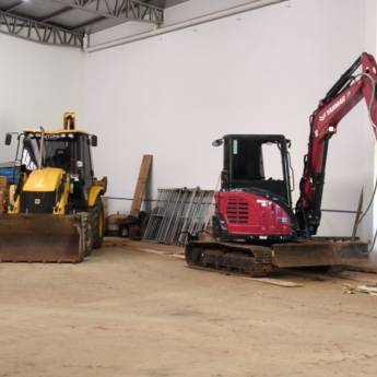 Locação de máquinas pesadas em Taguaí, SP