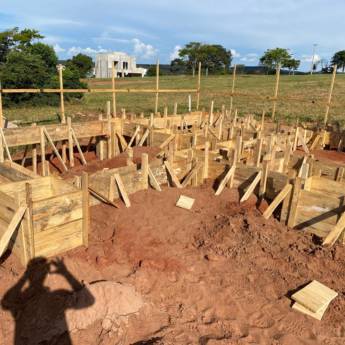 Comprar o produto de Fundação - Viga Baldrame em Construtoras em Riviera de Santa Cristina XIII, SP por Solutudo