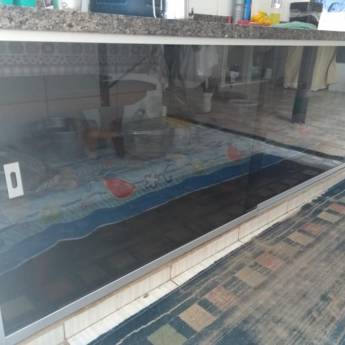 Comprar o produto de Armário de pia - 02 portas vidro fumê. em Vidros em Mineiros, GO por Solutudo