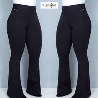 Comprar o produto de Calça Flare de Bengaline ou Cotton (Semelhante a essa Disponível no Tamanho: 48 - 50 e 52) em Calças em Bauru, SP por Solutudo