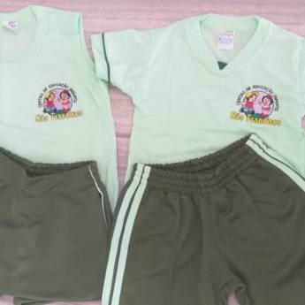 Comprar o produto de Uniforme CMEI São Francisco em Uniformes Escolares em Foz do Iguaçu, PR por Solutudo