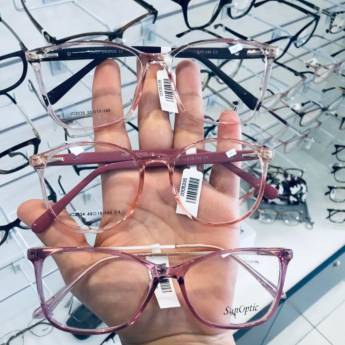 Comprar o produto de Armações de óculos feminina em Ótica em Foz do Iguaçu, PR por Solutudo