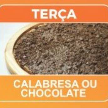 Comprar o produto de Promoção do dia (Terça) - Pizza Grande em Pizzas em Mineiros, GO por Solutudo