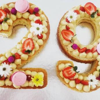 Comprar o produto de Number cake em Bolos e Doces em Bauru, SP por Solutudo