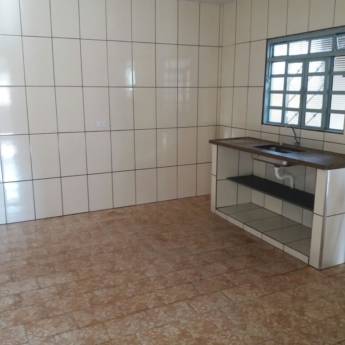 Comprar o produto de Aluga-se: Casa no Centro - Igaraçu do Tietê - CD: 767 em Aluguel - Casas em Barra Bonita, SP por Solutudo
