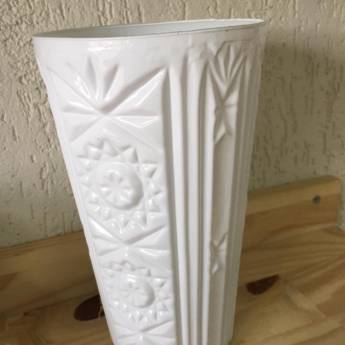 Comprar o produto de Vaso Vidro Branco em Vasos Decorativos em São Carlos, SP por Solutudo