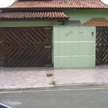 Comprar o produto de Casa em Condomínio Vila Borguese - São Roque em A Classificar em São Roque, SP por Solutudo