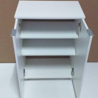 Comprar o produto de Armário 2 Prateleiras internas - Bauru em Móveis em Bauru, SP por Solutudo