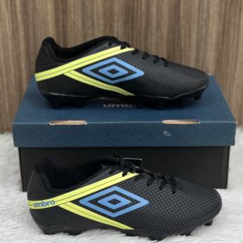 Comprar o produto de Chuteira adulta Umbro Campo em A Classificar em Uberlândia, MG por Solutudo