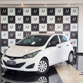 Comprar o produto de HYUNDAI HB 20 1.0 12V 4P FLEX COMFORT- 2015 em Carros em Botucatu, SP por Solutudo