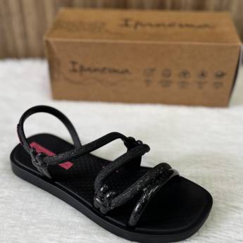 Comprar o produto de Sandália Grendene infantil feminina em Calçados Infantis em Uberlândia, MG por Solutudo