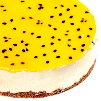 Comprar o produto de Torta de Maracujá em Bolos e Doces em Joinville, SC por Solutudo