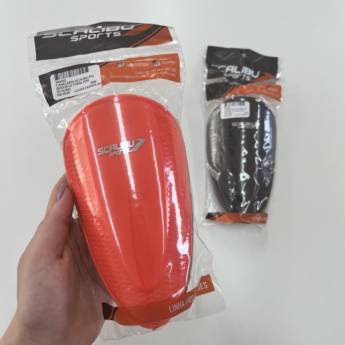 Comprar o produto de Caneleira adulta Scalibu Poseidon em Esportes de Aventura e Ação pela empresa Lojas Dom Flavittos em Uberlândia, MG por Solutudo