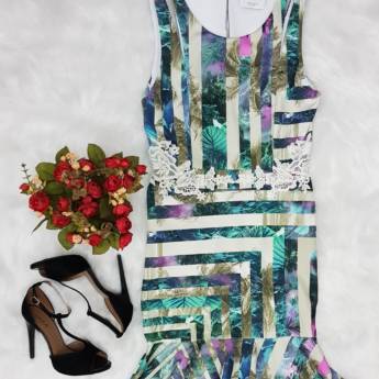 Comprar o produto de Vestido neoprene em Vestidos em Bauru, SP por Solutudo