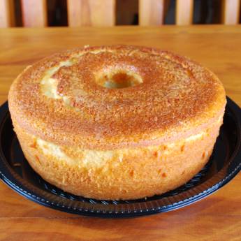 Comprar o produto de Bolo de Limão em Bolos e Doces em Bauru, SP por Solutudo