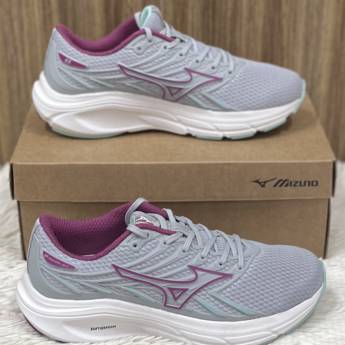 Comprar o produto de Tênis feminino adulto Mizuno em A Classificar em Uberlândia, MG por Solutudo
