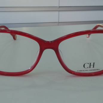 Comprar o produto de Carolina Herrera 672 em Outras Marcas em Dourados, MS por Solutudo