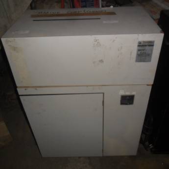 Comprar o produto de Fragmentadora de papel modelo F 32 L, Fragmaq - WSG Brasil em Fragmentadoras de Papéis em São Paulo, SP por Solutudo