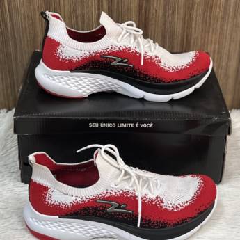 Comprar o produto de Tênis masculino Adrun  em A Classificar em Uberlândia, MG por Solutudo