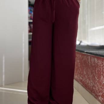 Comprar o produto de Calça pantalona adulta  em A Classificar pela empresa Lojas Dom Flavittos em Uberlândia, MG por Solutudo