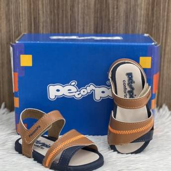 Comprar o produto de Sandália infantil Pé com Pé  em A Classificar em Uberlândia, MG por Solutudo