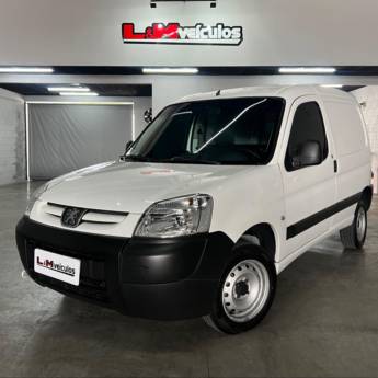 Comprar o produto de  PEUGEOT PARTNER 1.6 2019  em Carros, Motos e Outros em Esteio, RS por Solutudo