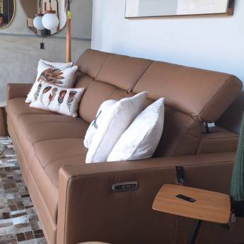 Comprar o produto de Sofás e Poltronas em Móveis em Ninho Verde II Eco Residence, SP por Solutudo