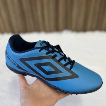 Comprar o produto de Chuteira Umbro Society masculina adulta  em Calçados, Roupas e Bolsas em Uberlândia, MG por Solutudo