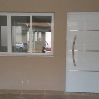 Comprar o produto de Porta de alumínio e Janela com acabamento em alumínio em Casa, Móveis e Decoração em Mineiros, GO por Solutudo