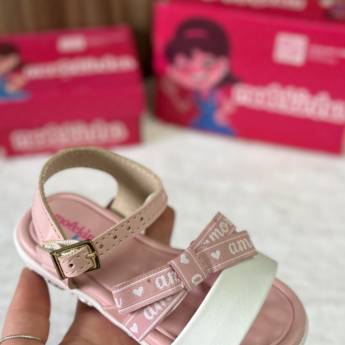Comprar o produto de Sandália Molekinha infantil feminina  em Calçados Infantis em Uberlândia, MG por Solutudo