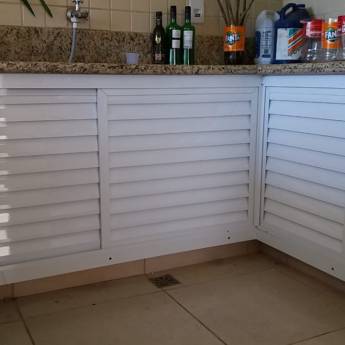 Comprar o produto de Armário de cozinha com fechamento em aluminio em Casa, Móveis e Decoração em Tietê, SP por Solutudo